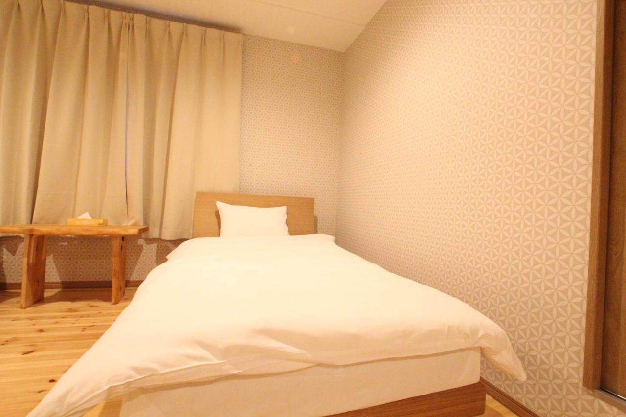 Shimanouchi Luxury Apartment Осака Екстер'єр фото