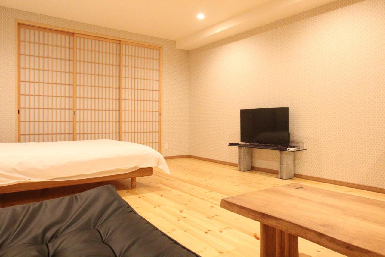 Shimanouchi Luxury Apartment Осака Екстер'єр фото